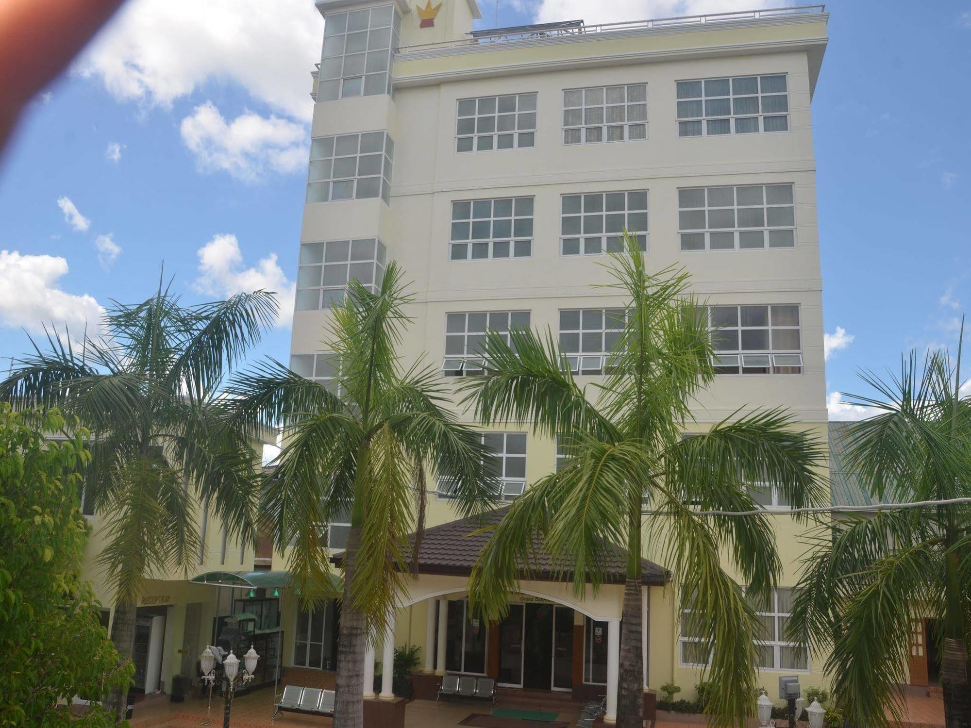 Diamond Crown Hotel Dawei Exterior photo